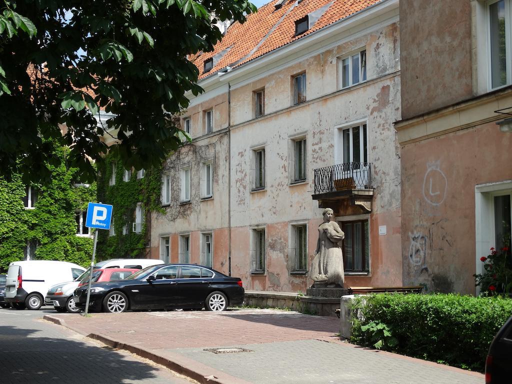 Mieszkanko Kolo Zamku Varsovia Habitación foto