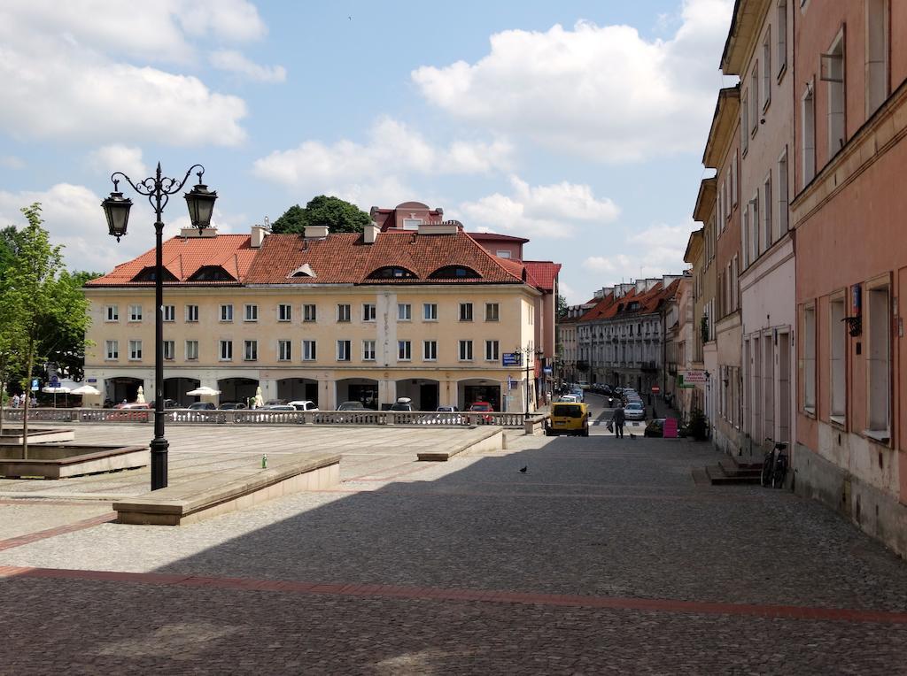 Mieszkanko Kolo Zamku Varsovia Habitación foto